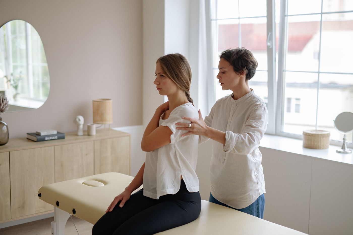 Frozen Shoulder atau Bahu Pegal Biasa: Apa Bedanya?